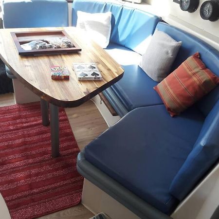 Yacht Stay Providence Marina Экстерьер фото